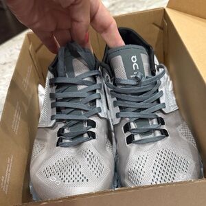 ON Women's Athletic Shoes - Gray
